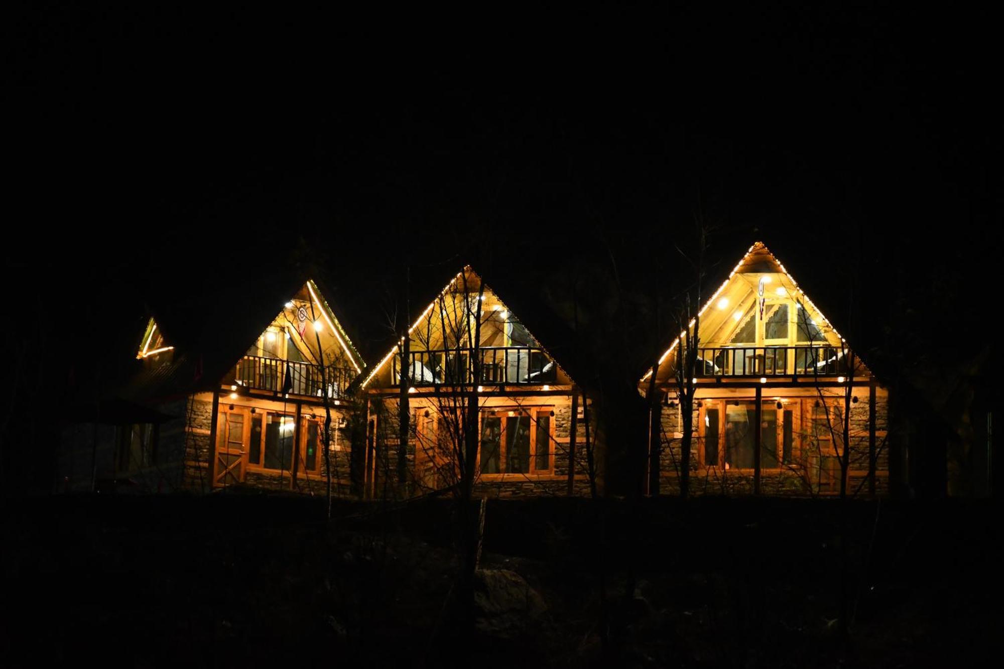 Sainj Riverside Cottages Kültér fotó